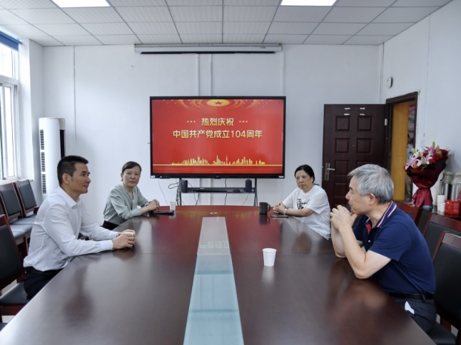 王琦慰问 王琦慰问